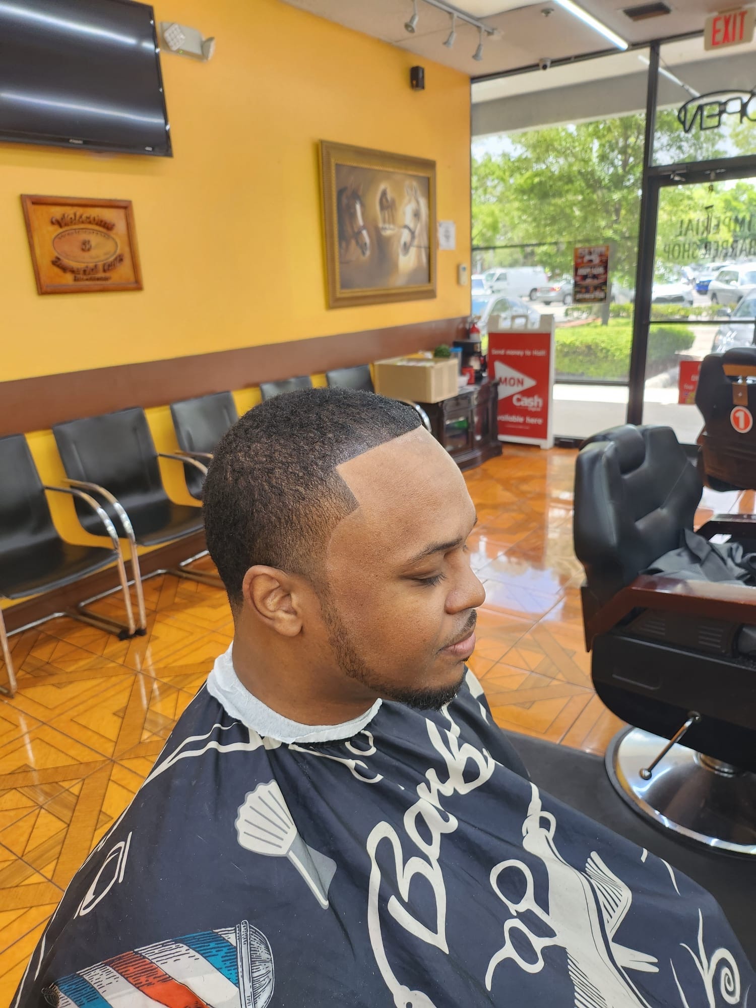 Zoma Barbershop — Photo 9